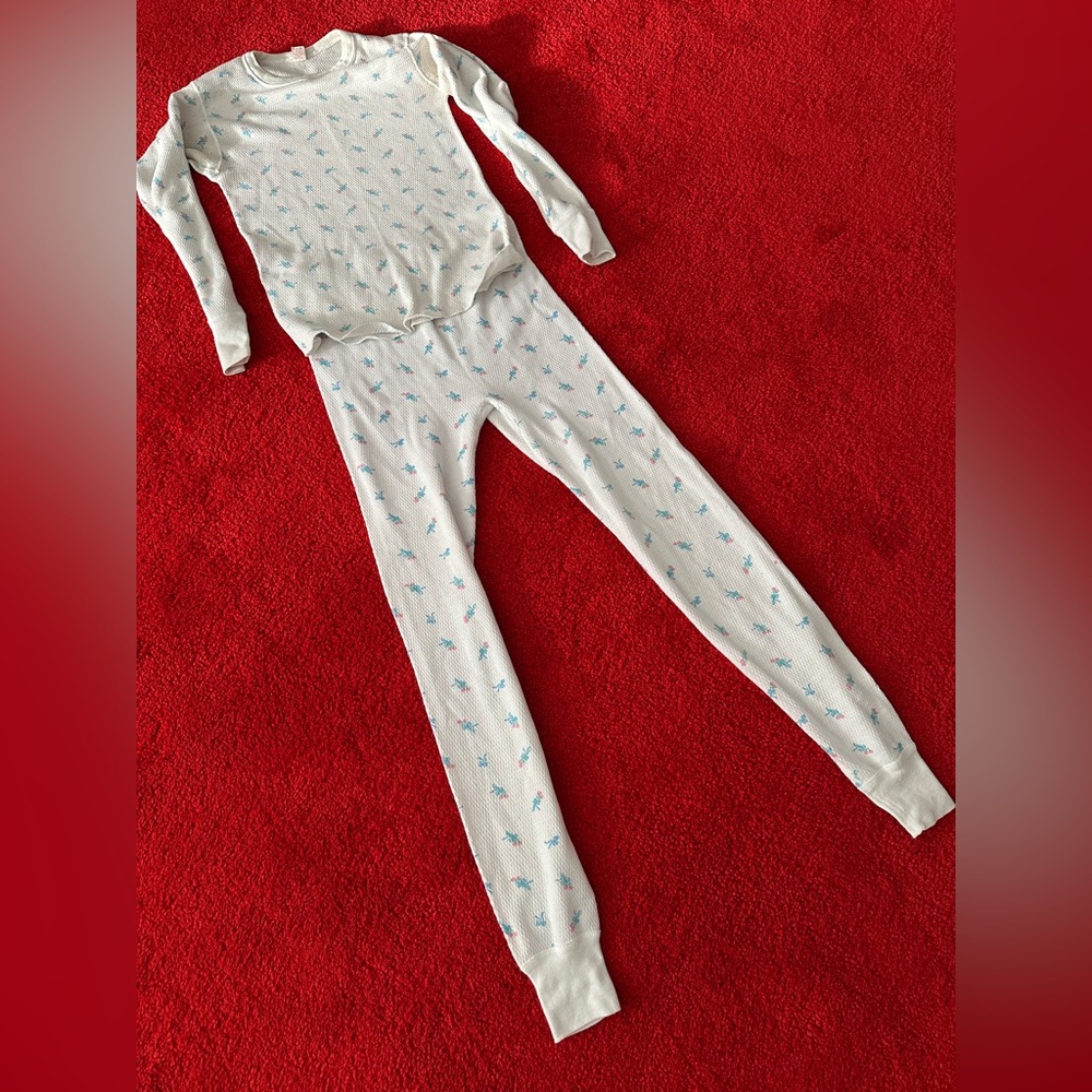 Vintage J.E. Morgan cozy floral waffle thermal set